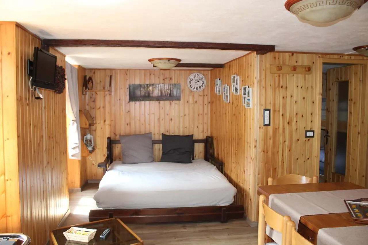 Lodge Rustico Villa Premana Italy